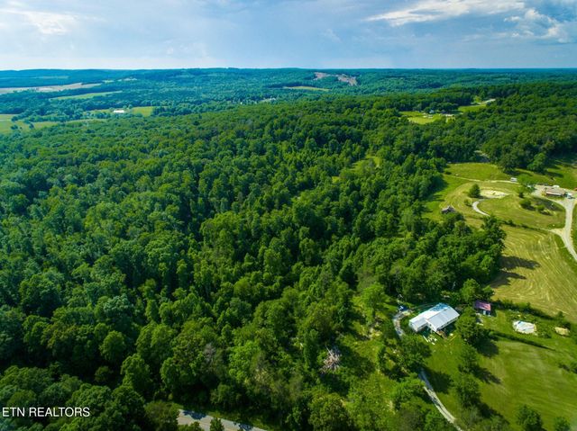 151 Ramsey Rd, Crossville, TN 38572