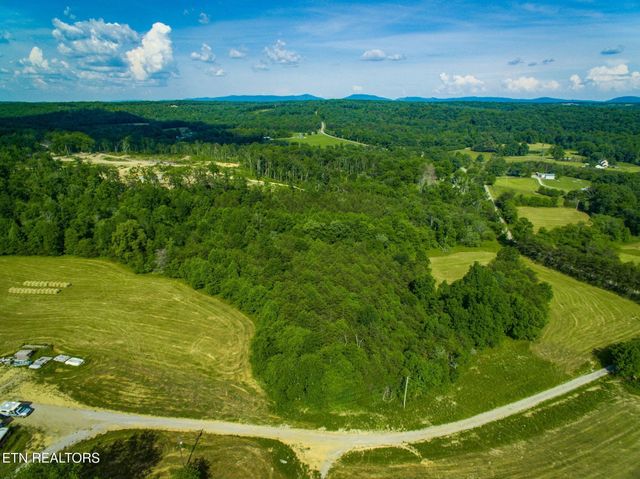 151 Ramsey Rd, Crossville, TN 38572