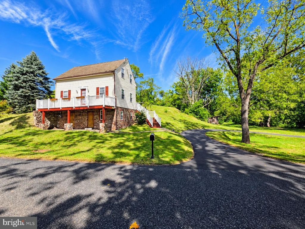 150 CASSELL RD #, Harleysville, PA 19438 — photo 2