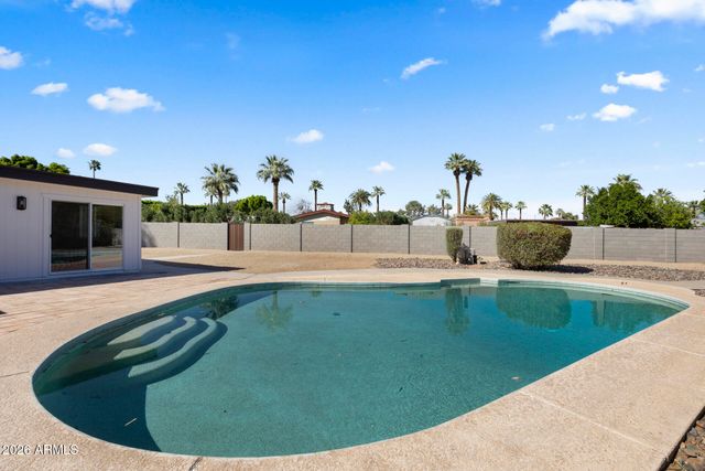 519 N REDONDO Drive N, Litchfield Park, AZ 85340