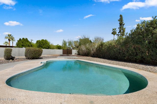 519 N REDONDO Drive N, Litchfield Park, AZ 85340