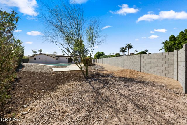 519 N REDONDO Drive N, Litchfield Park, AZ 85340