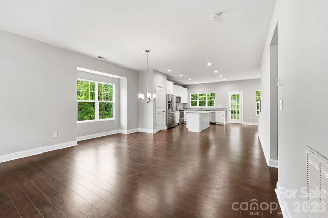 8207 Dumphries Drive, Huntersville, NC 28078