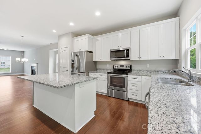 8207 Dumphries Drive, Huntersville, NC 28078