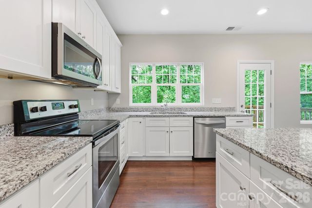 8207 Dumphries Drive, Huntersville, NC 28078