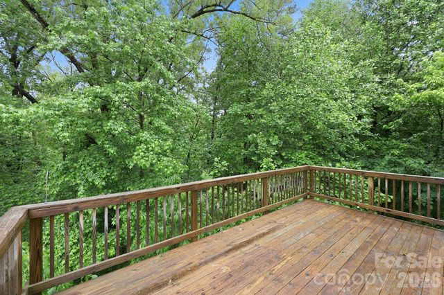 8207 Dumphries Drive, Huntersville, NC 28078