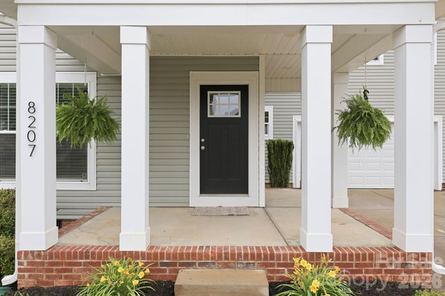 8207 Dumphries Drive, Huntersville, NC 28078