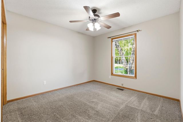 14789 57th Street N, Stillwater, MN 55082