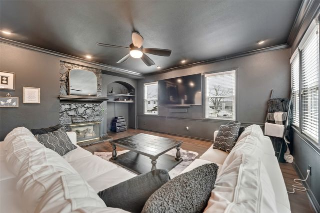 3411 W 6th Street, Fort Worth, TX 76107