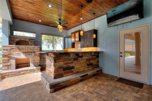 4848 ISLAND SHORES LANE, Lakeland, FL 33809