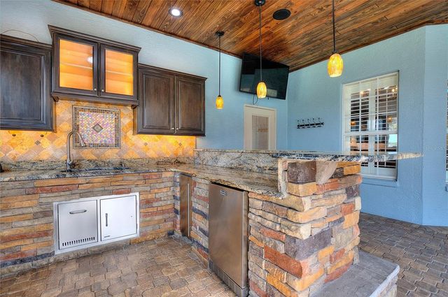 4848 ISLAND SHORES LANE, Lakeland, FL 33809