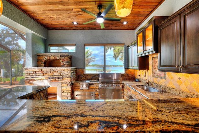 4848 ISLAND SHORES LANE, Lakeland, FL 33809