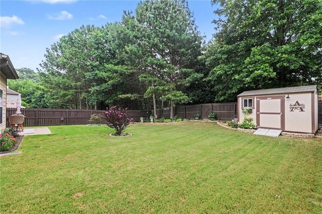 330 Adverstone Court, Fayetteville, GA 30214