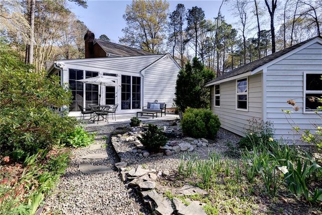 110 James Bray DR, Williamsburg, VA 23188