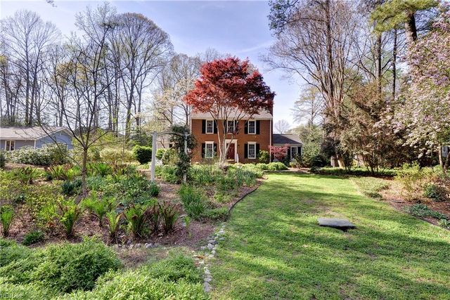 110 James Bray DR, Williamsburg, VA 23188