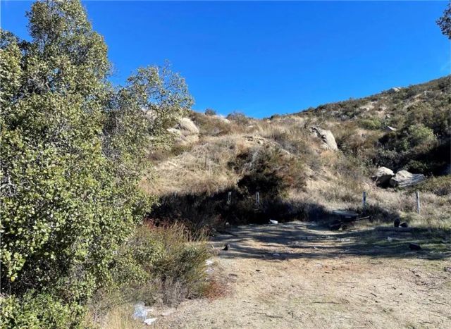 7 Martin, Hemet, CA 92544