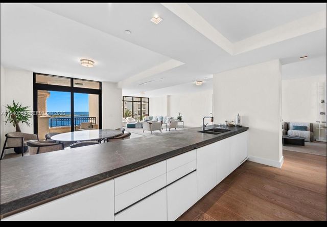 7055 Fisher Island Drive 7055, Miami Beach, FL 33109