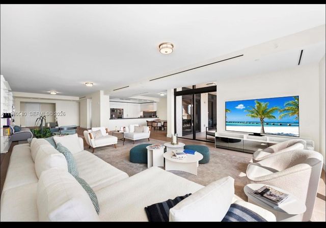 7055 Fisher Island Drive 7055, Miami Beach, FL 33109