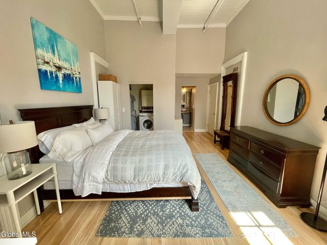 409 Madison Avenue 102, Albany, NY 12210