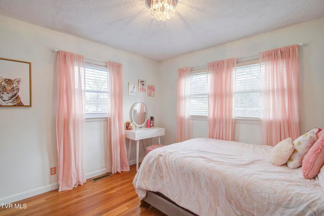 125 Webb Court, Bristol, TN 37620