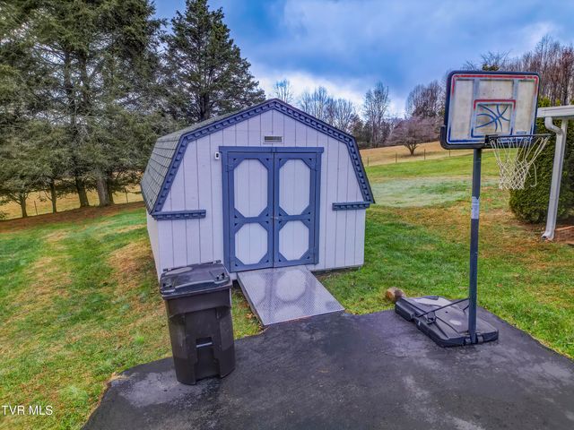 125 Webb Court, Bristol, TN 37620