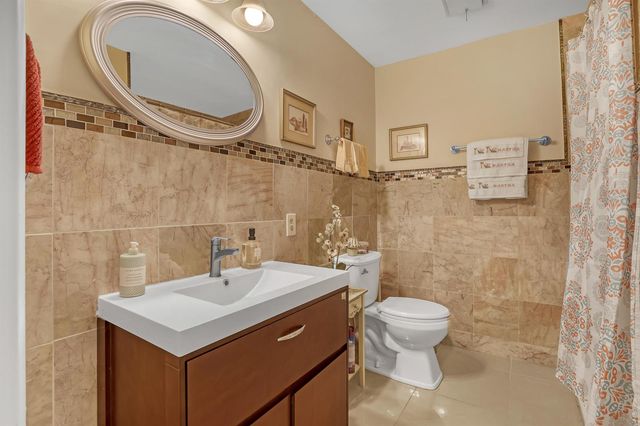 2886 Fernley Drive E 5, West Palm Beach, FL 33415