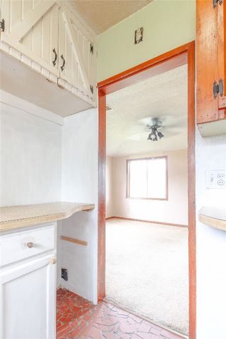 735 Carroll Drive SE, Cedar Rapids, IA 52403