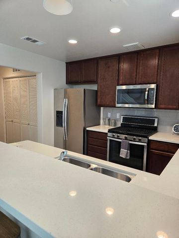 52430 Hawthorn Court, La Quinta, CA 92253