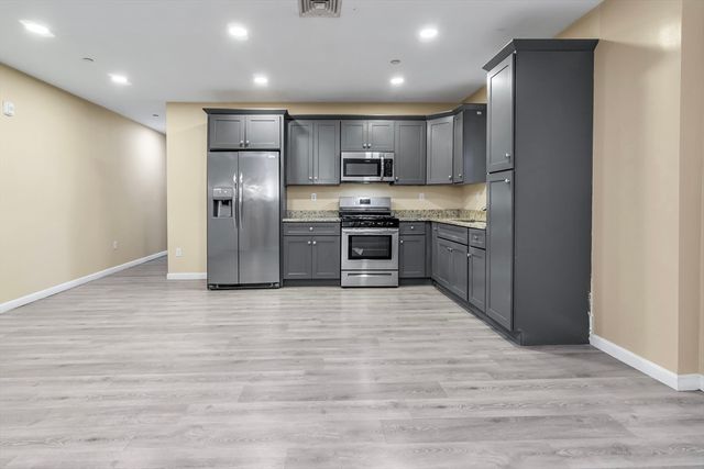 202 Broadway 2-3, Lawrence, MA 01840