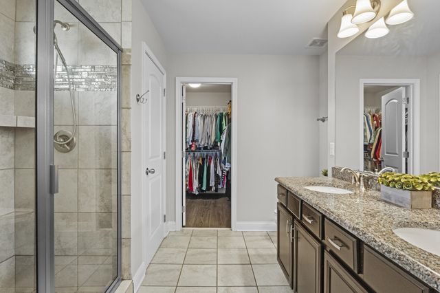 102 Waterside Drive, Georgetown, KY 40324