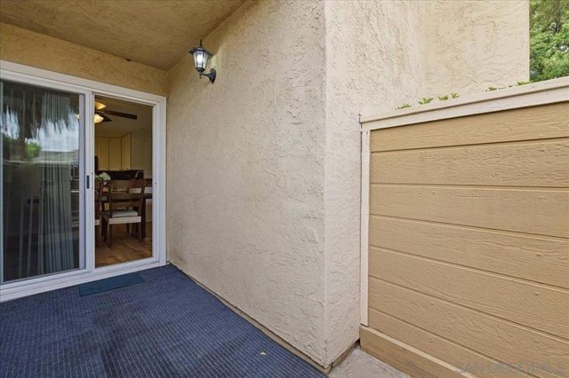 10709 Lisa Meadows Dr Unit B, Santee, CA 92071