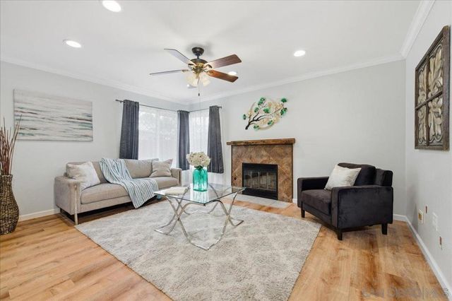 10709 Lisa Meadows Dr Unit B, Santee, CA 92071