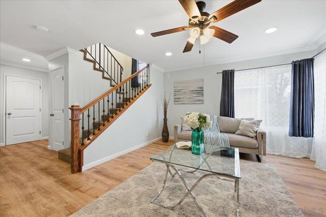 10709 Lisa Meadows Dr Unit B, Santee, CA 92071