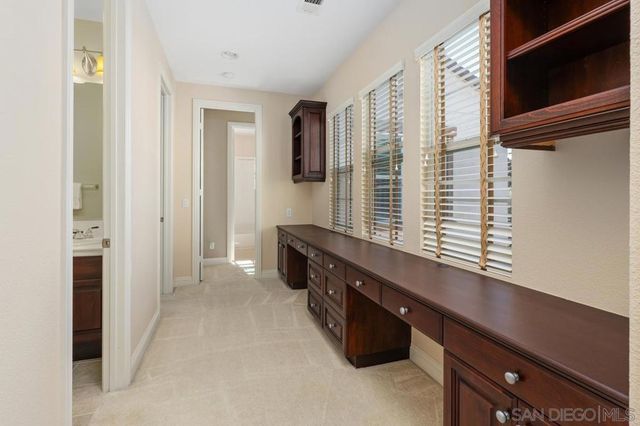 6376 Huntington Dr, Carlsbad, CA 92009