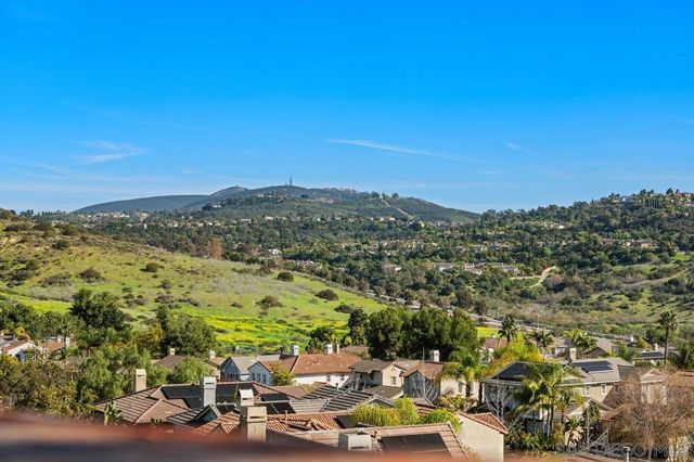 6376 Huntington Dr, Carlsbad, CA 92009