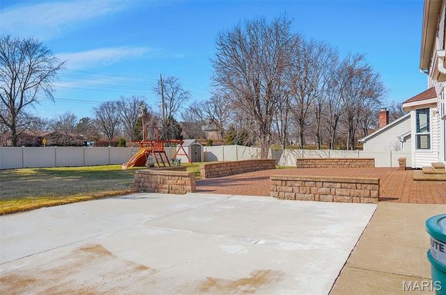 1341 Cherry Glen Court, Chesterfield, MO 63017