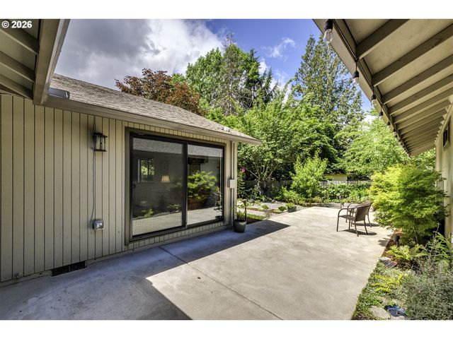 18321 Sw JANN Dr, Beaverton, OR 97003