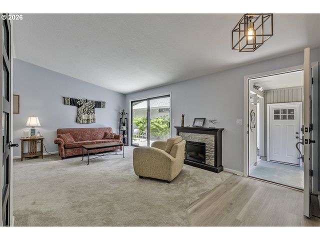 18321 Sw JANN Dr, Beaverton, OR 97003