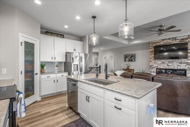 10414 S 209 Street, Gretna, NE 68028