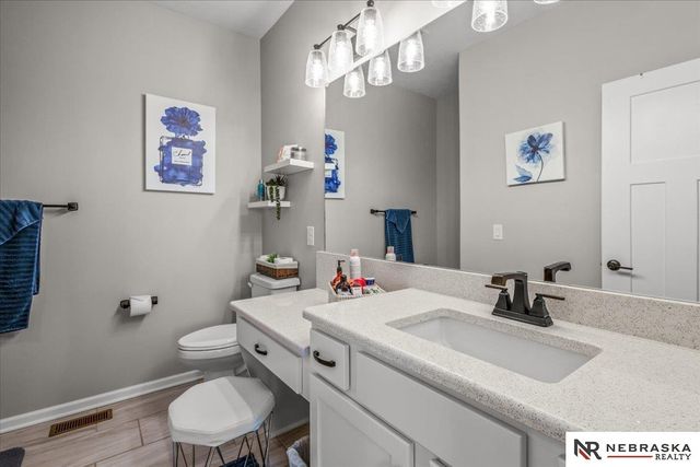 10414 S 209 Street, Gretna, NE 68028