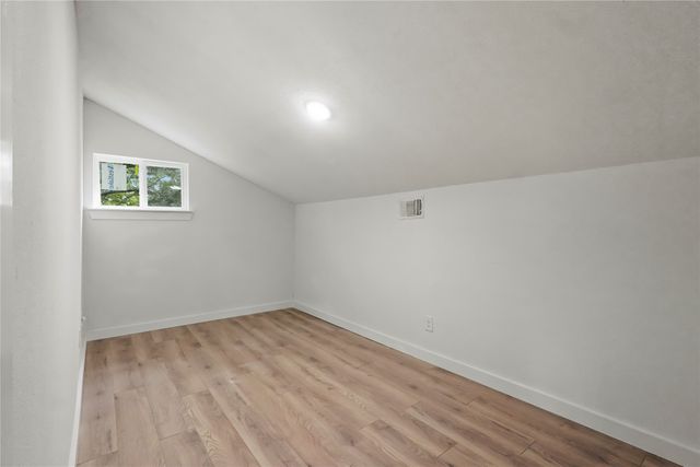 1934 Creek Wood Court, Irving, TX 75060