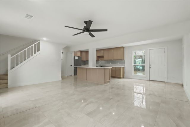 1934 Creek Wood Court, Irving, TX 75060