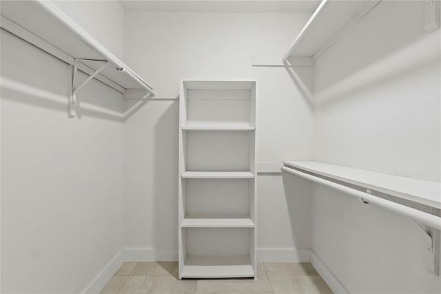 1934 Creek Wood Court, Irving, TX 75060