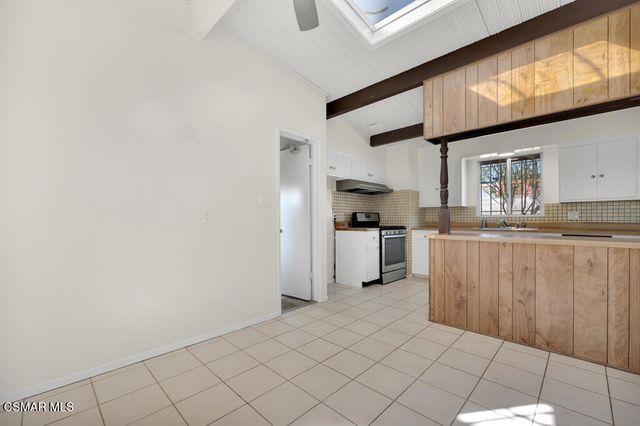 17937 Keswick Street, Reseda, CA 91335