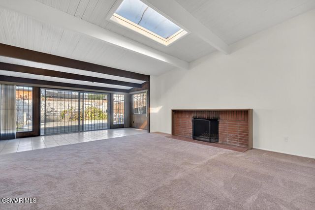 17937 Keswick Street, Reseda, CA 91335