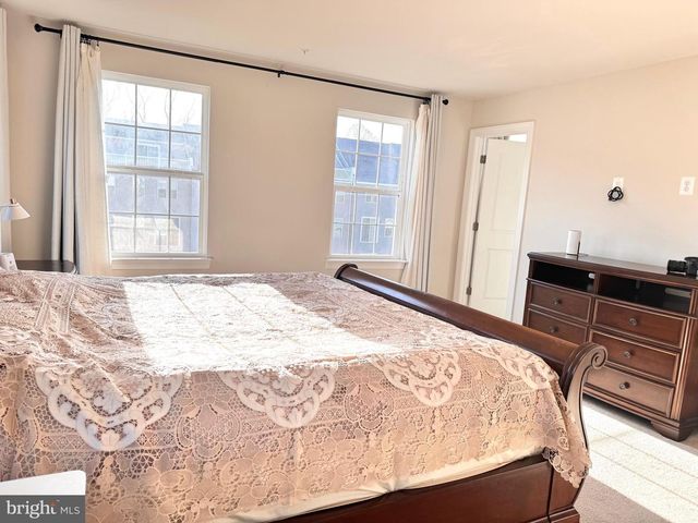 10851 FOXTROT CIR, Upper Marlboro, MD 20772