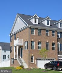 10851 FOXTROT CIR, Upper Marlboro, MD 20772
