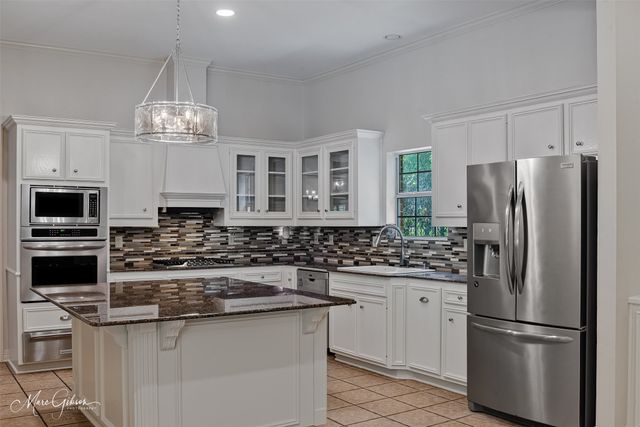 9692 Norris Ferry Road, Shreveport, LA 71106