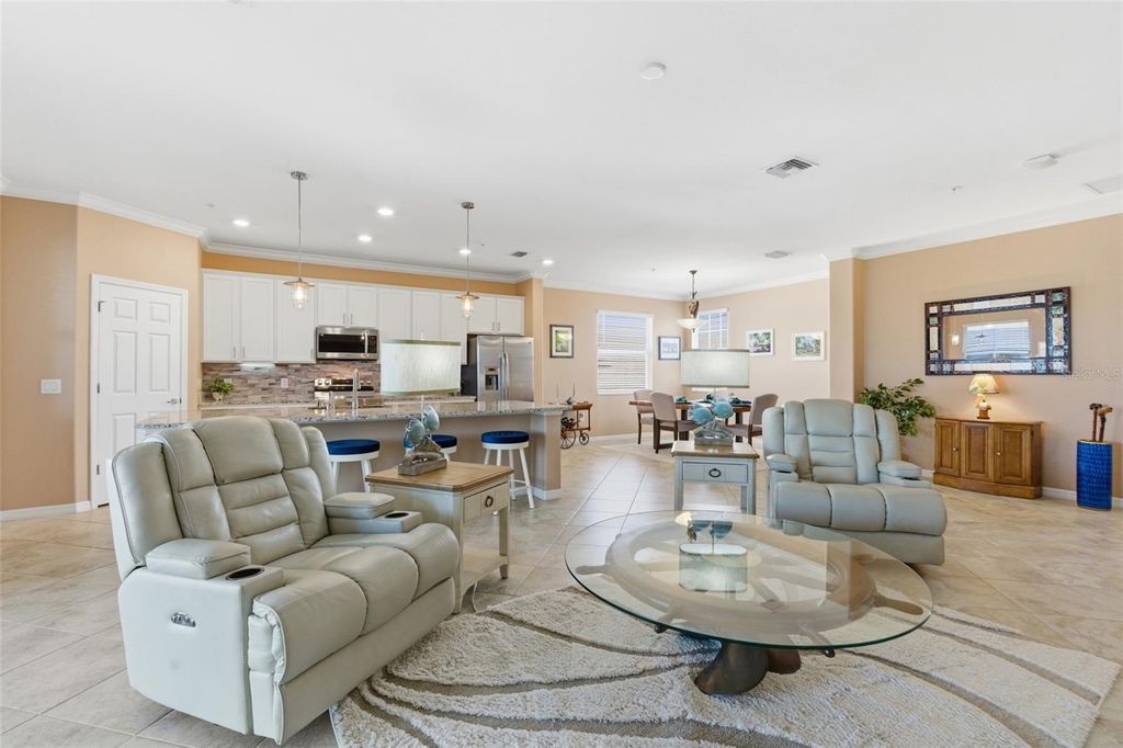 Image 15 of property listing at 14017 BLACK BEAUTY DRIVE 322, Punta Gorda, FL 33955