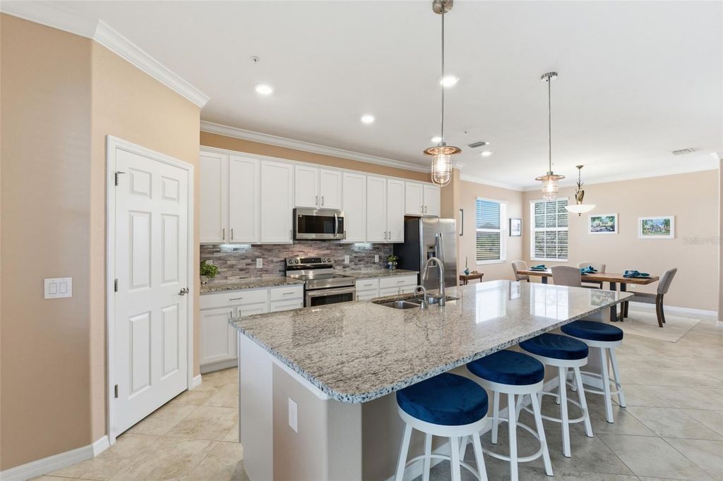 Image 9 of property listing at 14017 BLACK BEAUTY DRIVE 322, Punta Gorda, FL 33955